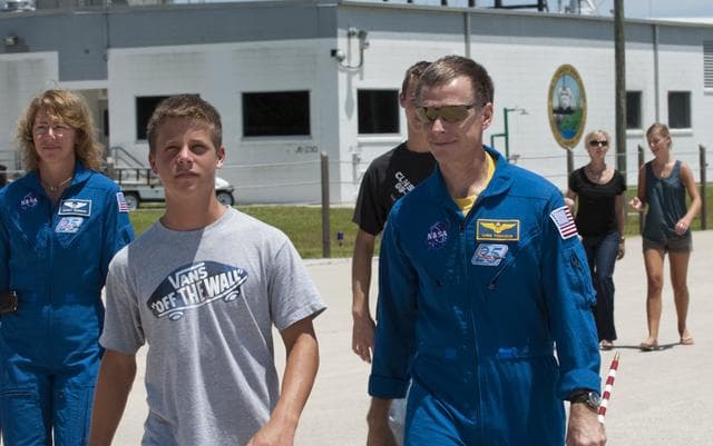 NASA image: KSC-2011-5931