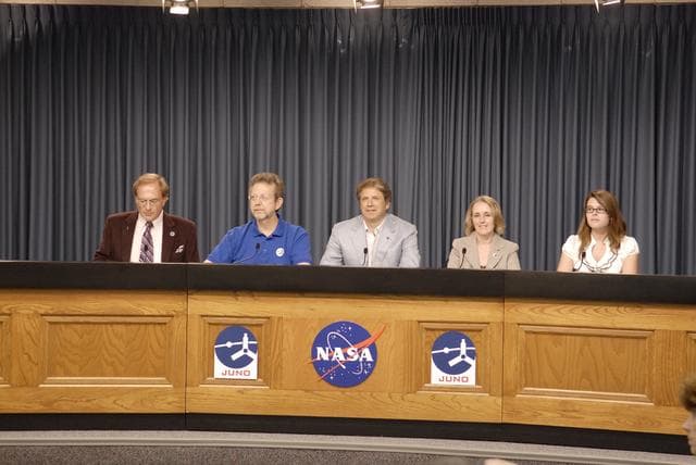 NASA image: KSC-2011-5972
