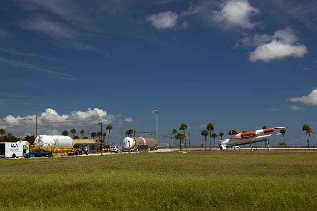 NASA image: KSC-2011-6068