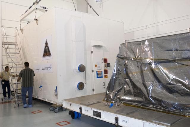 NASA image: KSC-2011-6098