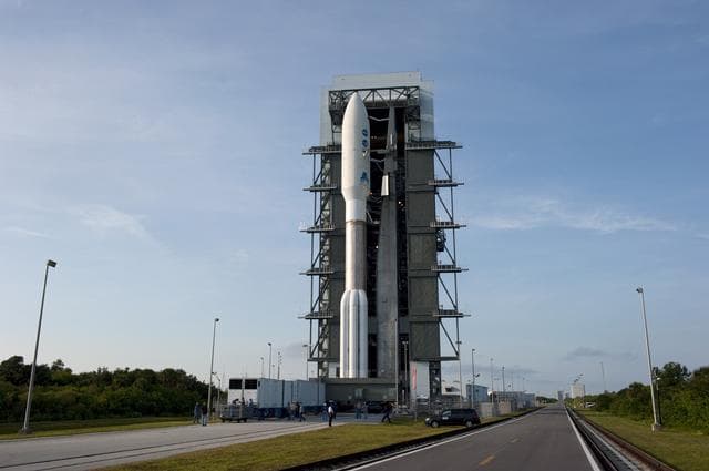 NASA image: KSC-2011-6185
