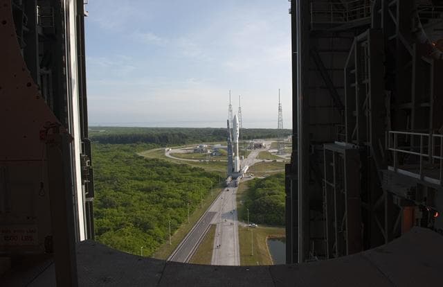 NASA image: KSC-2011-6188