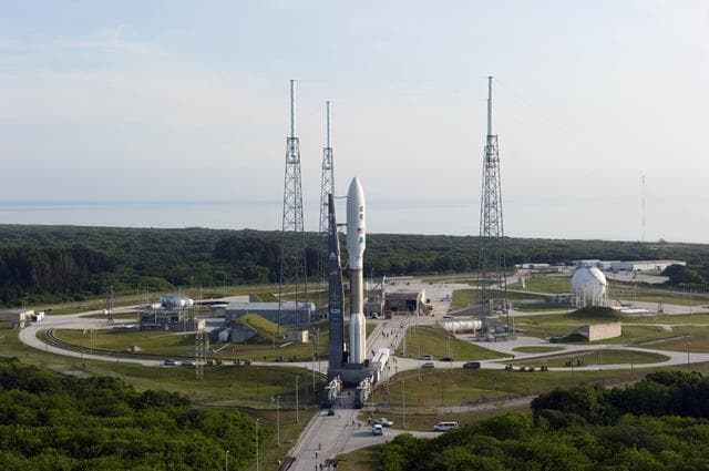 NASA image: KSC-2011-6190