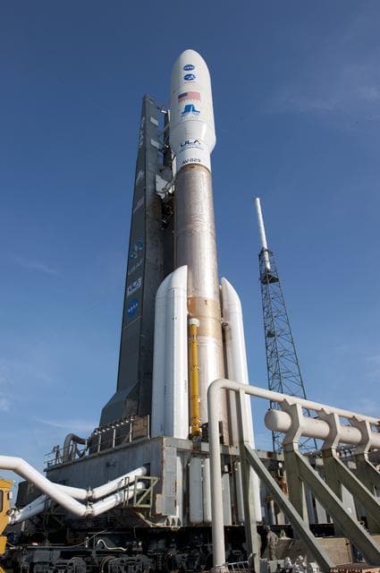 NASA image: KSC-2011-6199