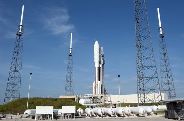 NASA image: KSC-2011-6207