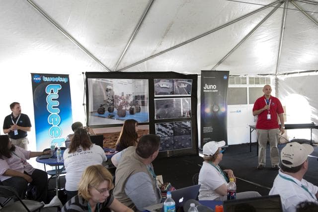 NASA image: KSC-2011-6216