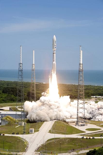 NASA image: KSC-2011-6299