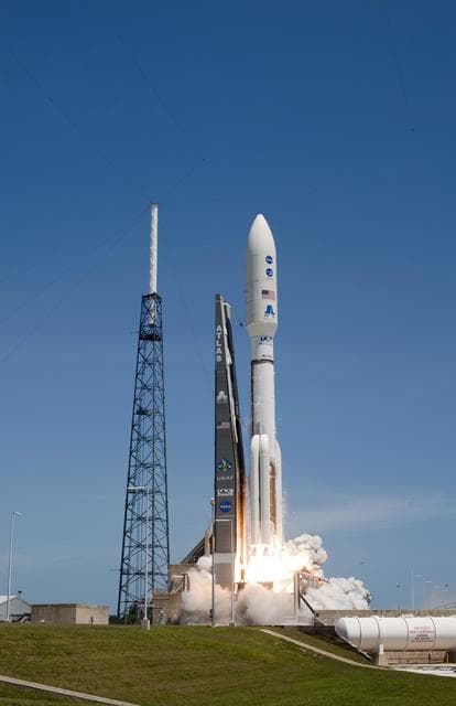 NASA image: KSC-2011-6305
