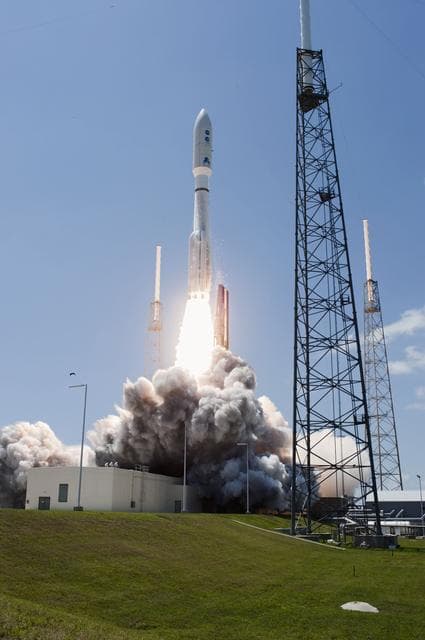 NASA image: KSC-2011-6309