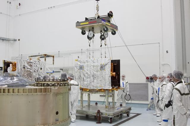 NASA image: KSC-2011-6330