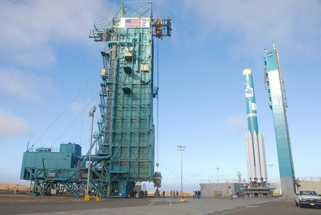 NASA image: KSC-2011-6624