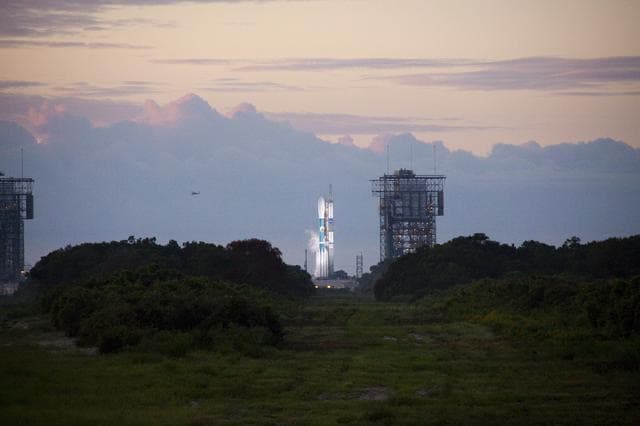 NASA image: KSC-2011-6802