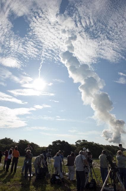 NASA image: KSC-2011-6880