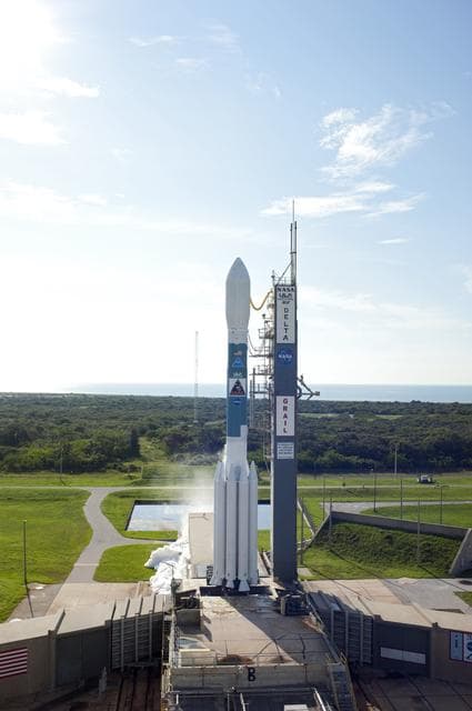 NASA image: KSC-2011-6889