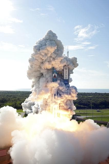 NASA image: KSC-2011-6894
