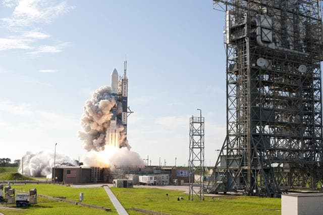 NASA image: KSC-2011-6903