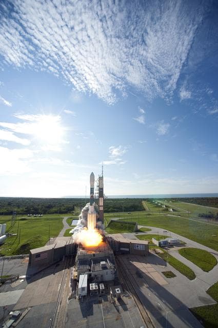 NASA image: KSC-2011-6911