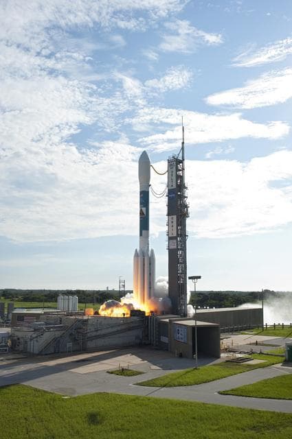 NASA image: KSC-2011-6917