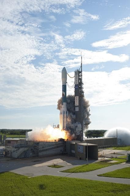 NASA image: KSC-2011-6918
