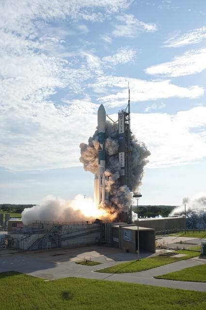 NASA image: KSC-2011-6919