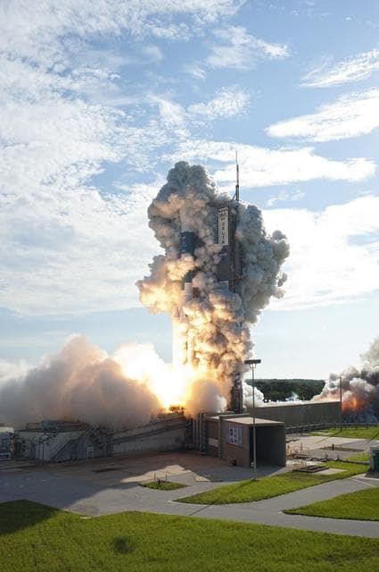 NASA image: KSC-2011-6920