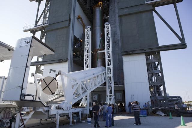 NASA image: KSC-2011-6939