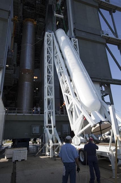 NASA image: KSC-2011-6940