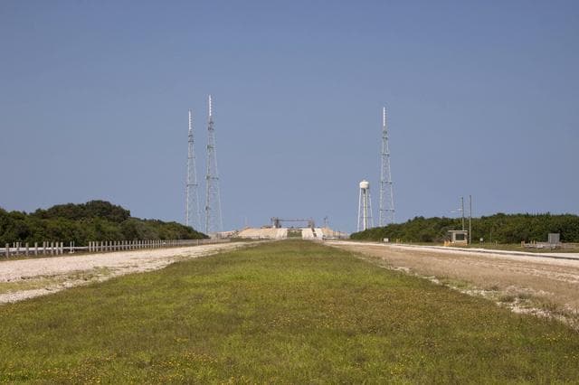 NASA image: KSC-2011-6981