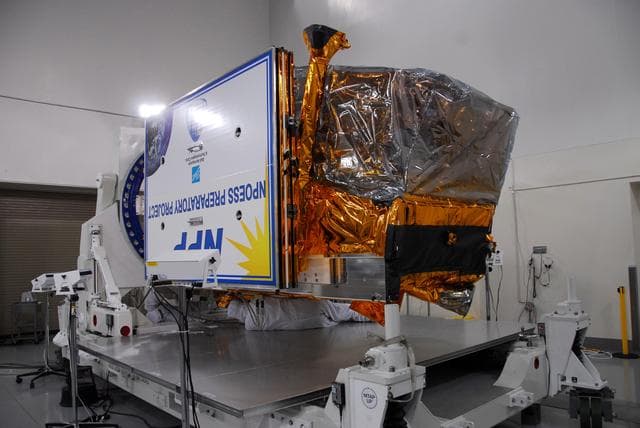 NASA image: KSC-2011-7017