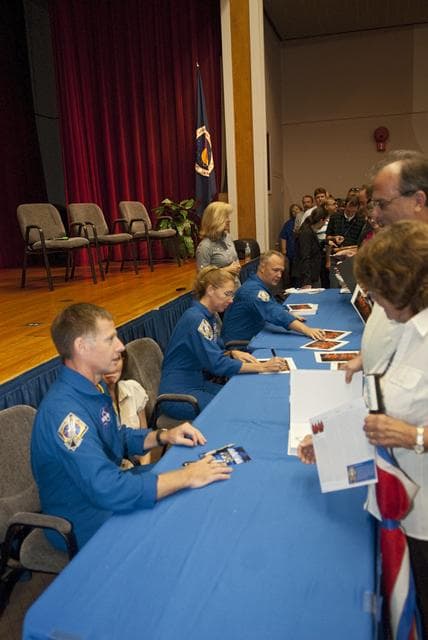 NASA image: KSC-2011-7041