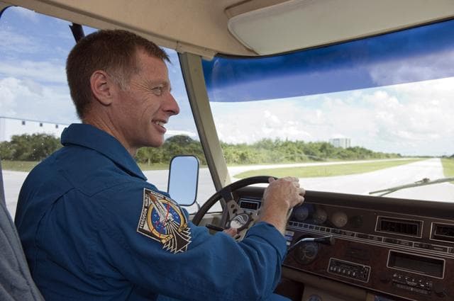 NASA image: KSC-2011-7060
