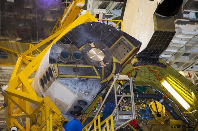 NASA image: KSC-2011-7389