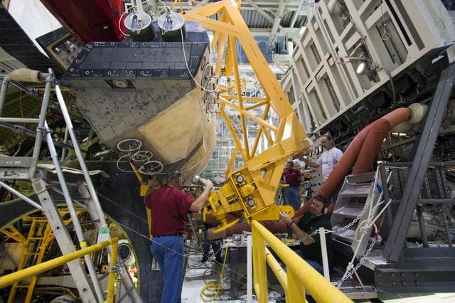 NASA image: KSC-2011-7670