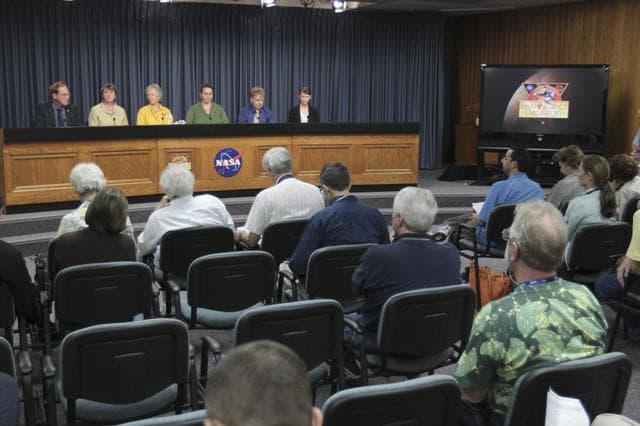 NASA image: KSC-2011-7877