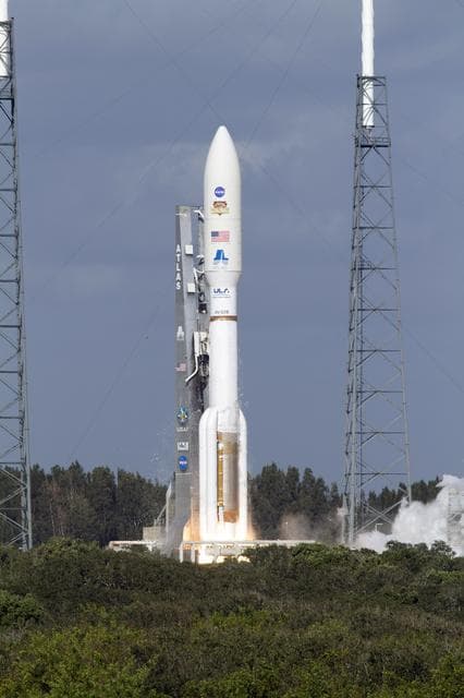 NASA image: KSC-2011-7980