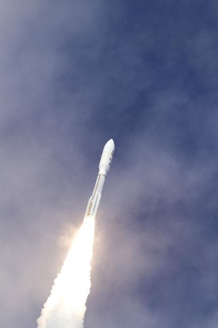 NASA image: KSC-2011-7987