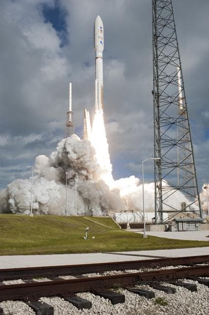 NASA image: KSC-2011-8016