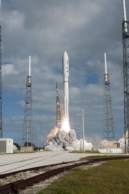 NASA image: KSC-2011-8017
