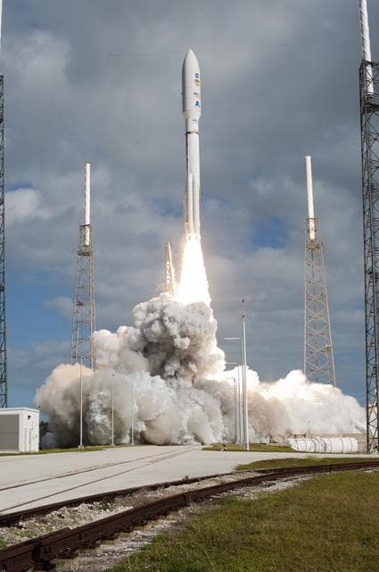 NASA image: KSC-2011-8018