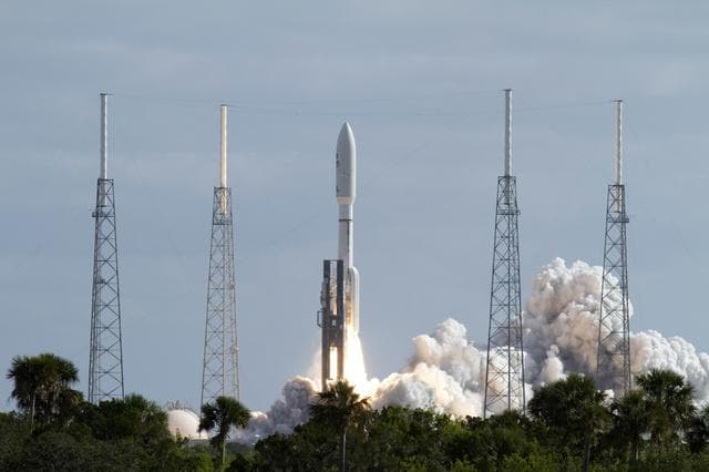 NASA image: KSC-2011-8021