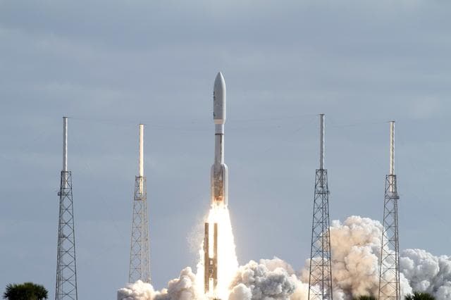 NASA image: KSC-2011-8022