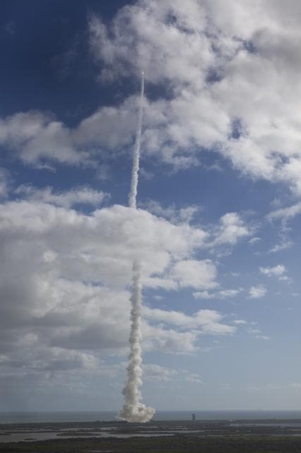 NASA image: KSC-2011-8029