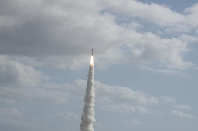 NASA image: KSC-2011-8040