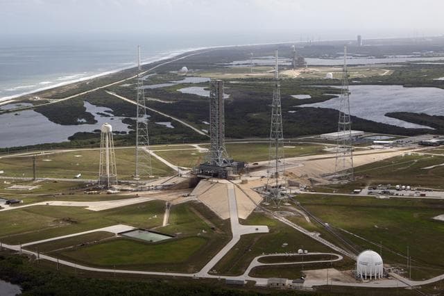 NASA image: KSC-2011-8046
