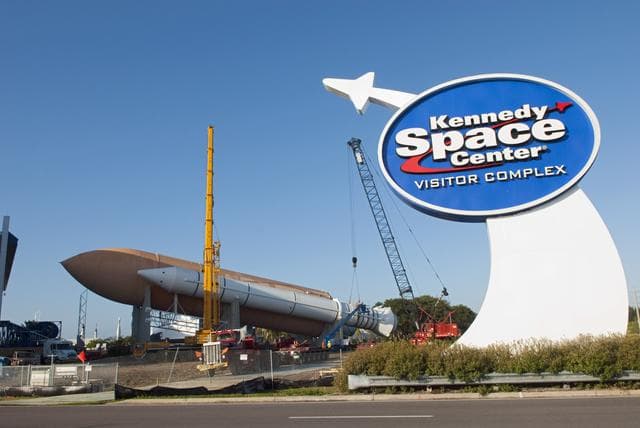 NASA image: KSC-2011-8070