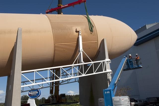 NASA image: KSC-2011-8136