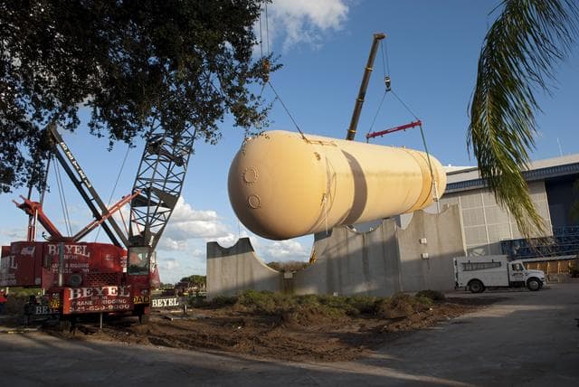 NASA image: KSC-2011-8138