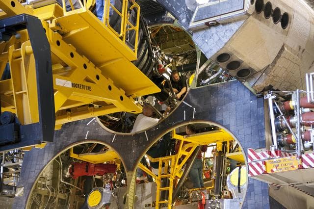 NASA image: KSC-2011-8170