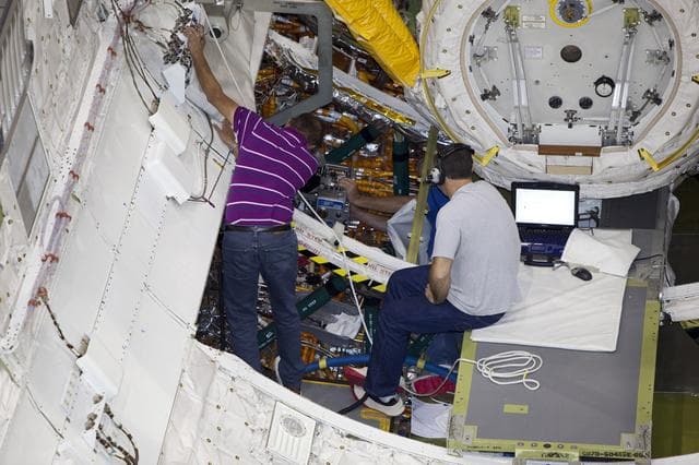 NASA image: KSC-2011-8204