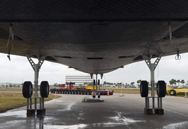NASA image: KSC-2011-8270